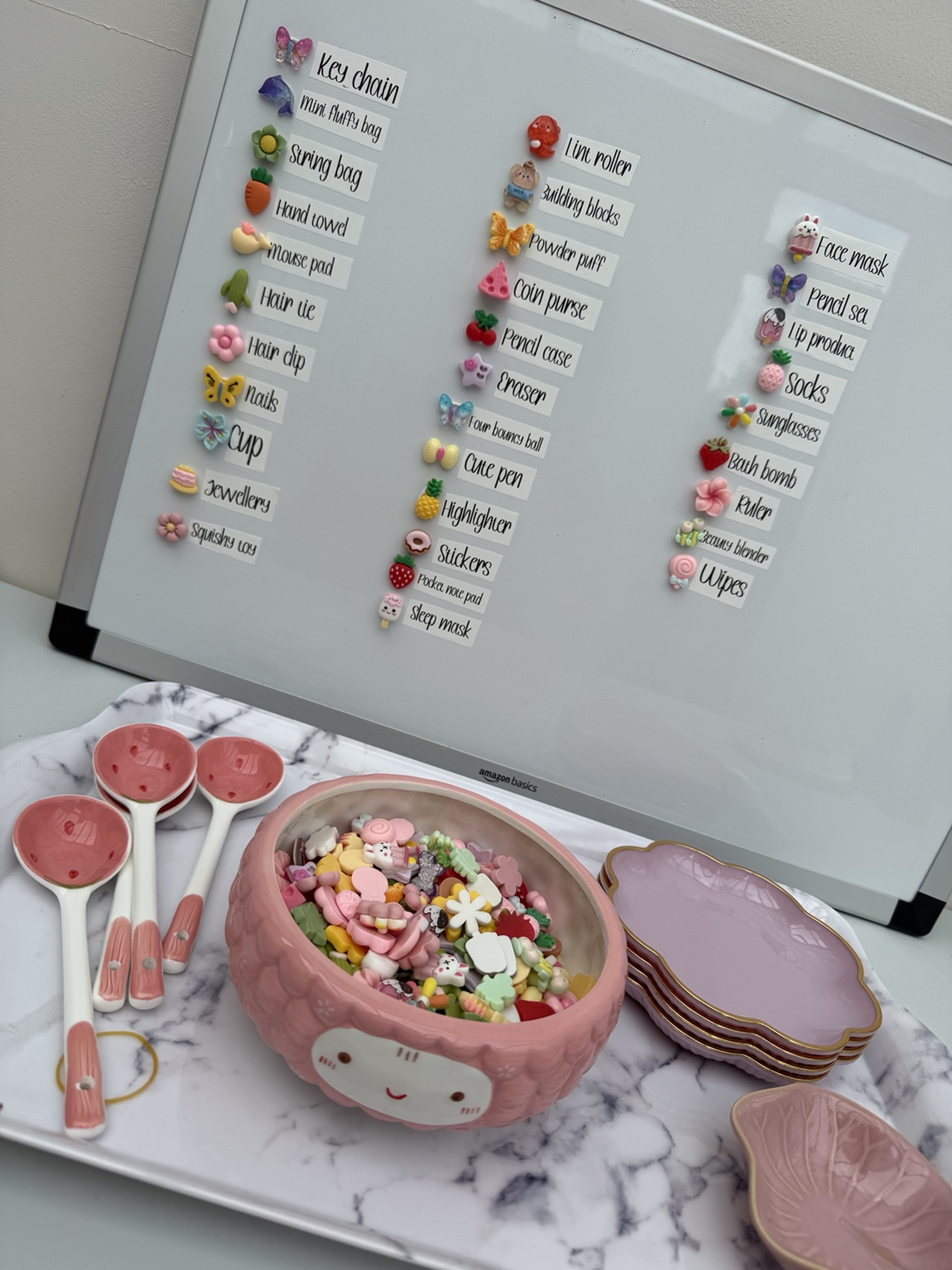 Mystery surprise scoop - the ultimate gift of fun & surprises!